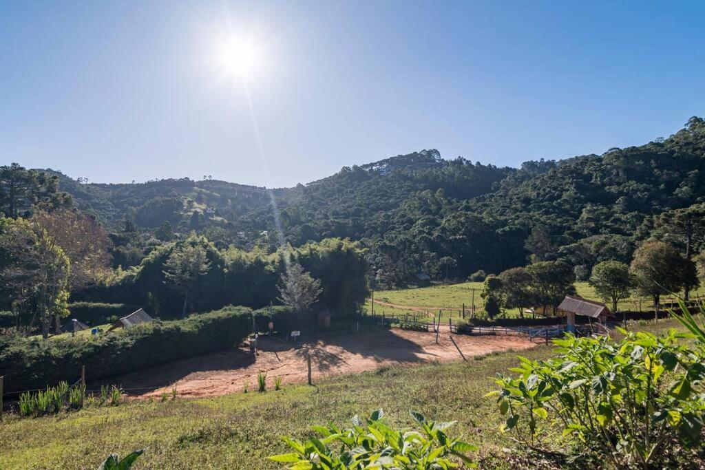 Chales Fazenda Cantinho Do Selado 蒙特韦尔迪 外观 照片